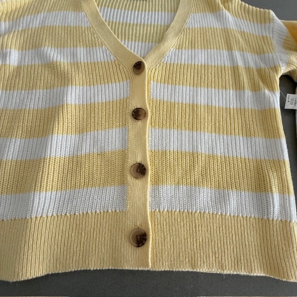 NWT Striped Lightweight Shaker-Stitch Cardigan Knit Button Sweater Sz Large NEW - Picture 3 of 7